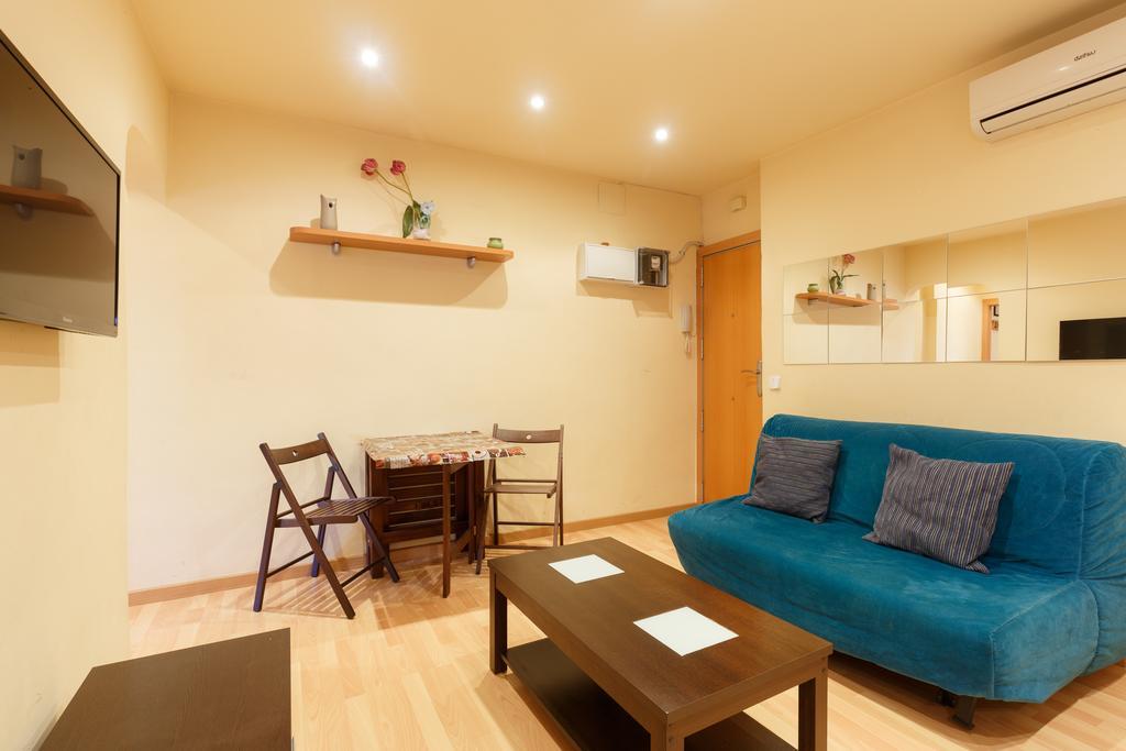 Apartment Bed&Bcn Sant Andreu II Barselona Dış mekan fotoğraf