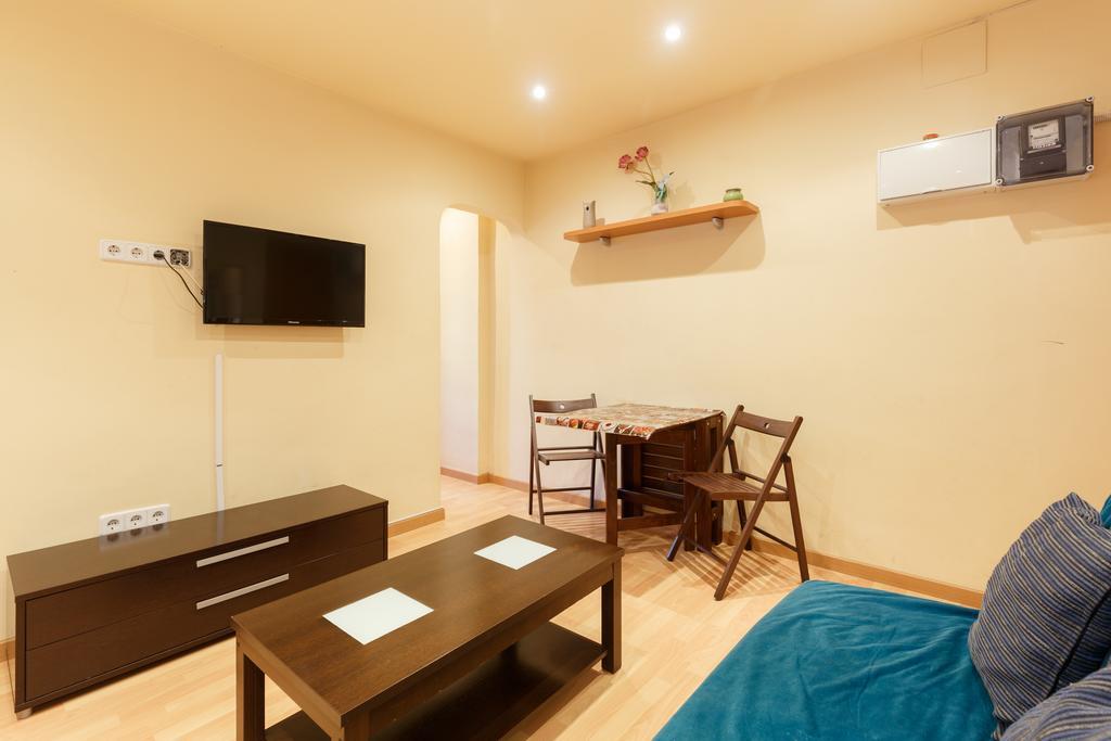 Apartment Bed&Bcn Sant Andreu II Barselona Dış mekan fotoğraf